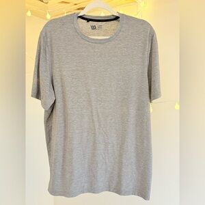 🌾 VRST Performance Gray Short‎ Sleeve Tee